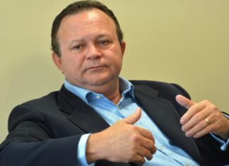 Carlos Brandão desmente versão apresentada por Rubens Júnior sobre o encontro com Flávio Dino