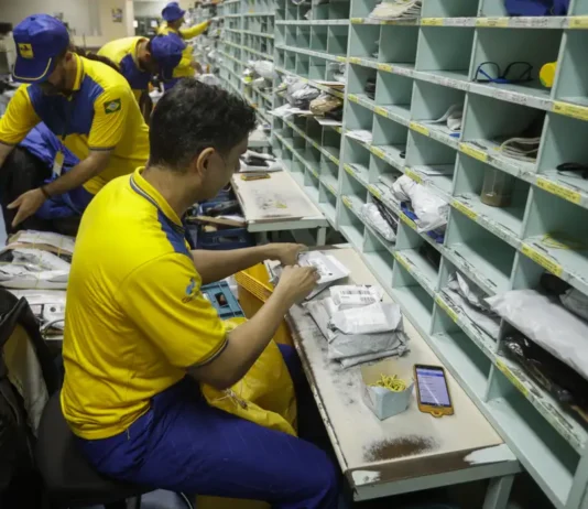 Caixa criará fundo imobiliário para levantar recursos salvar os Correios