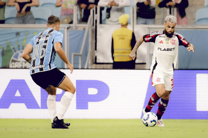 Flamengo-bate-Gremio-no-Brasileirao-3