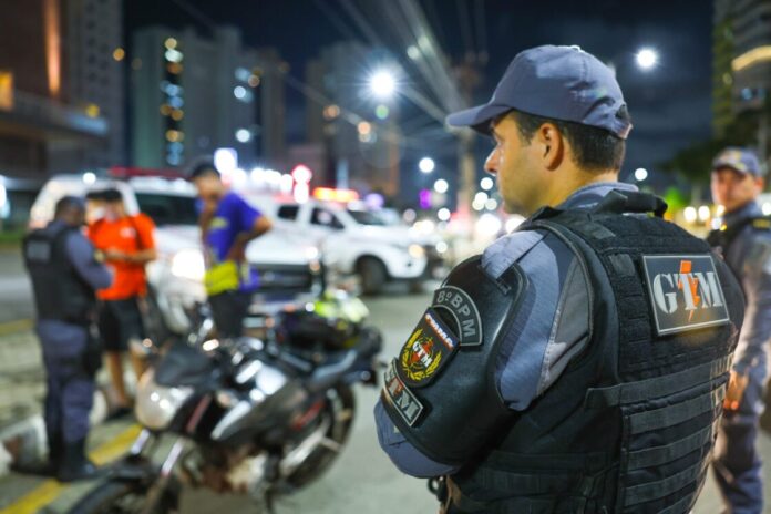 Policia