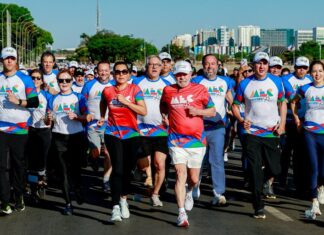 “Por meio da educação, a gente vai tornar o Brasil soberano”, diz Lula na Corrida e Caminhada MEC