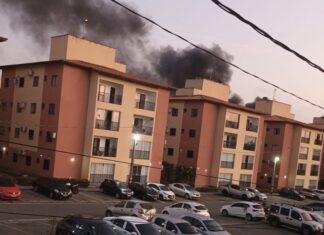 Fogo na Reserva Jaguarema no Anil assusta moradores dos condomínios Eco Park e Eco Space