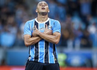 São Paulo é derrotado pelo Grêmio  e estaciona em oitavo lugar no Brasileirão